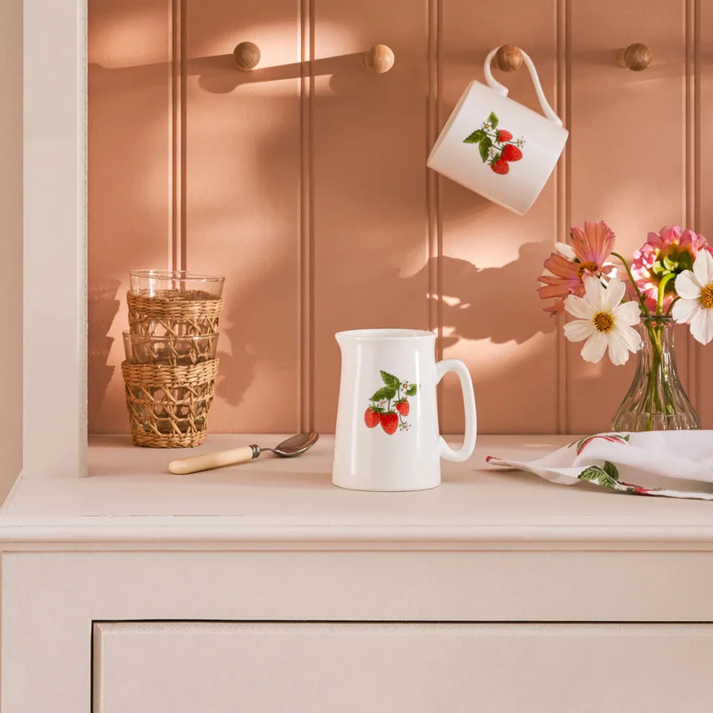 Strawberries Solo Small Jug