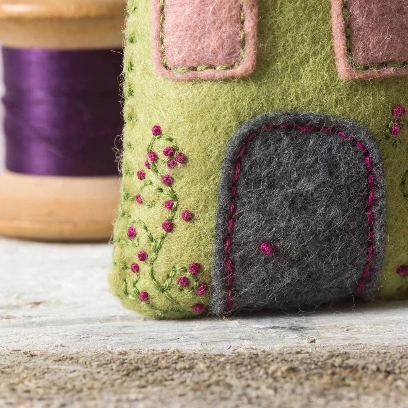 Lavender Houses Wool Mix Felt Craft Kit