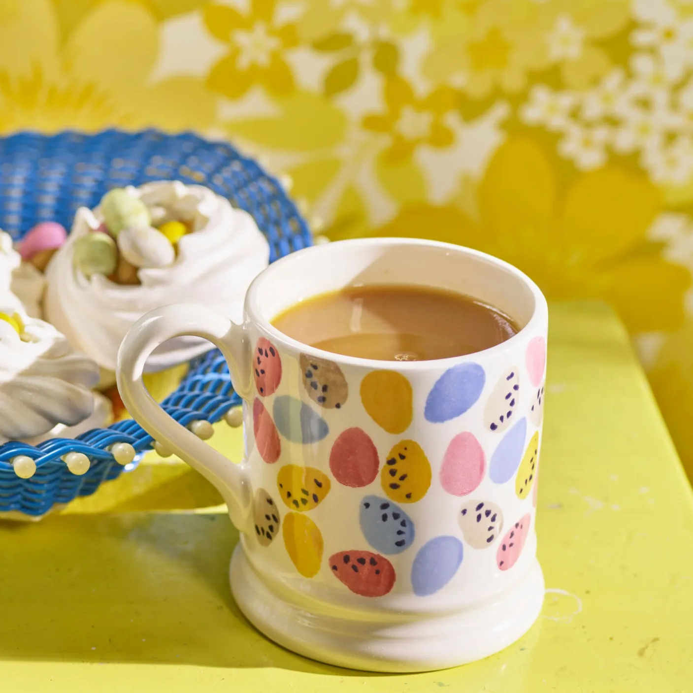 Mini Eggs 1/2 Pint Mug