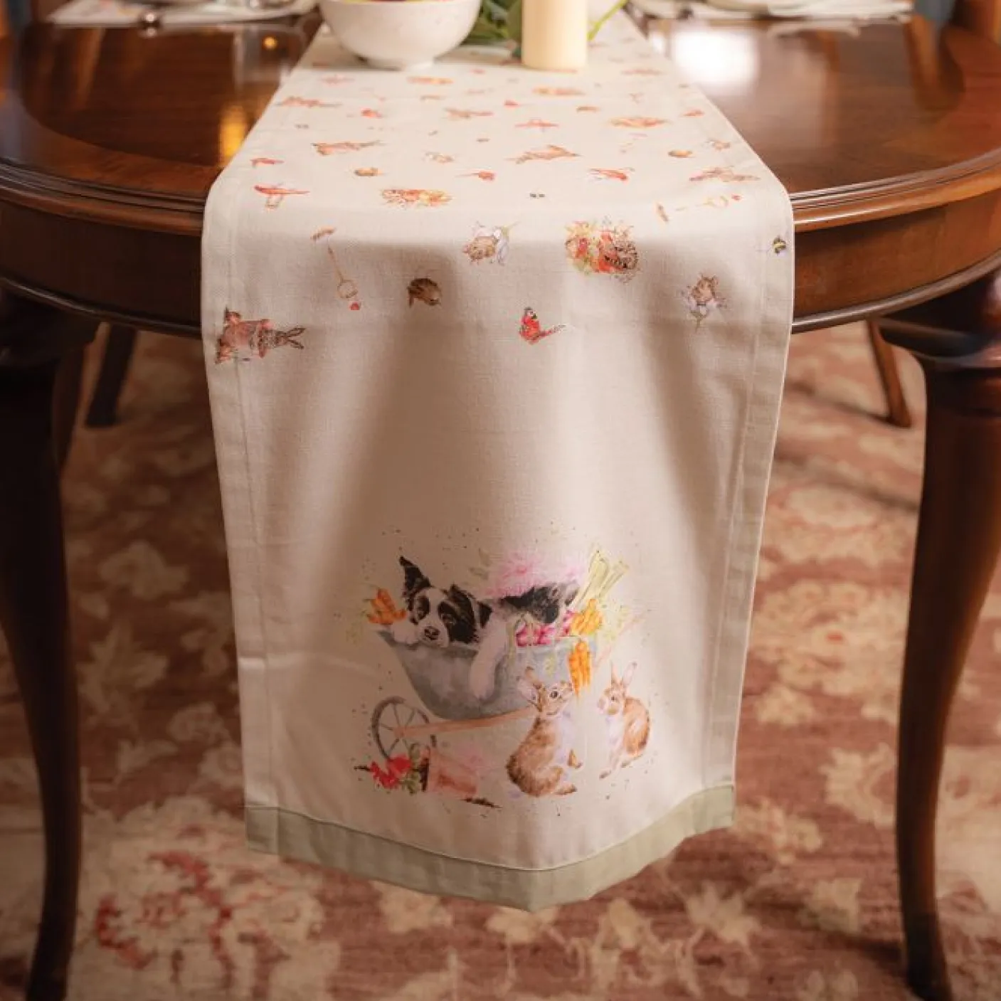 'Garden Friends' Garden Animals Table Runner