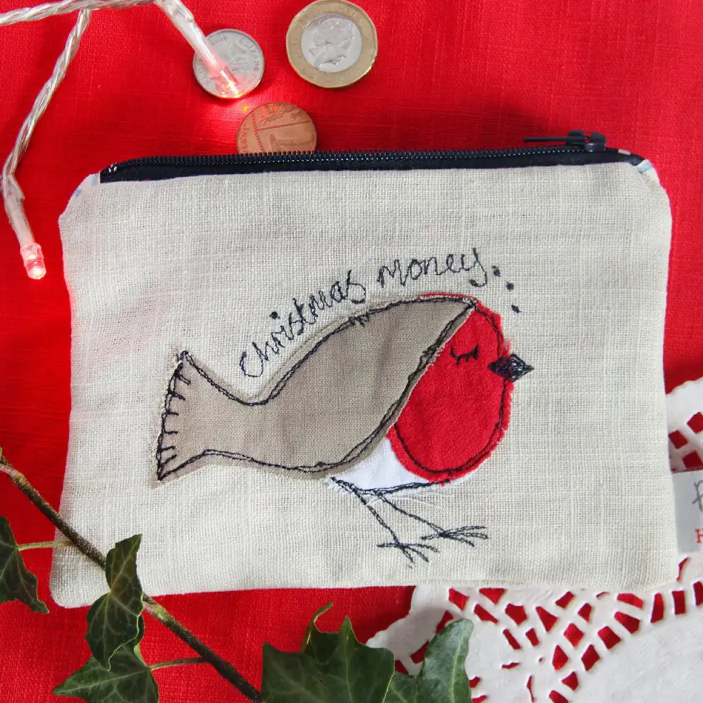 Christmas Robin Embroidered Flat Coin Purse