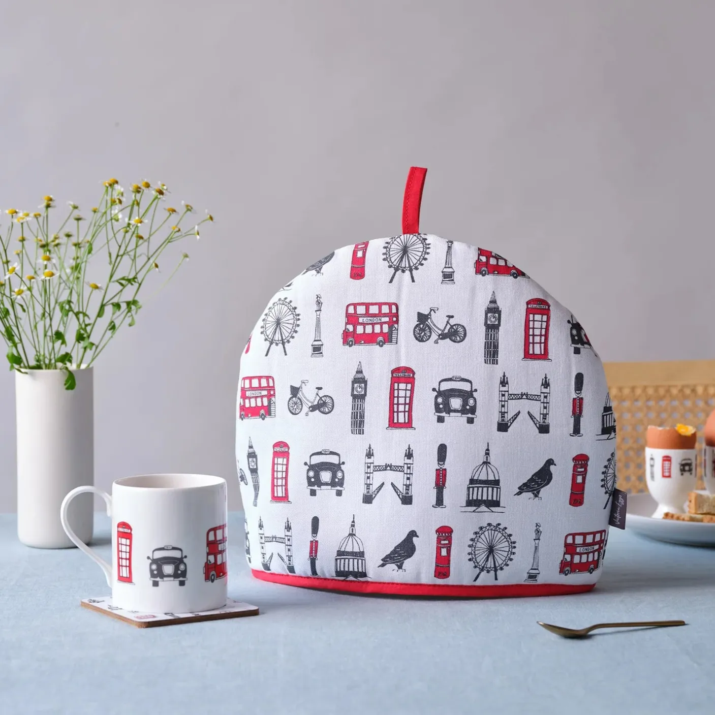 London Icons Tea Cosy