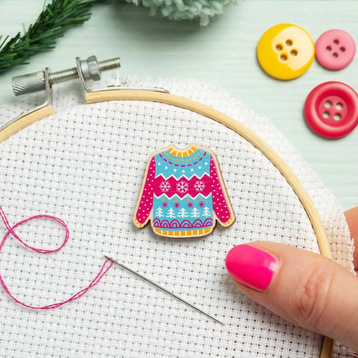 Christmas Jumper Magnetic Needle Holder