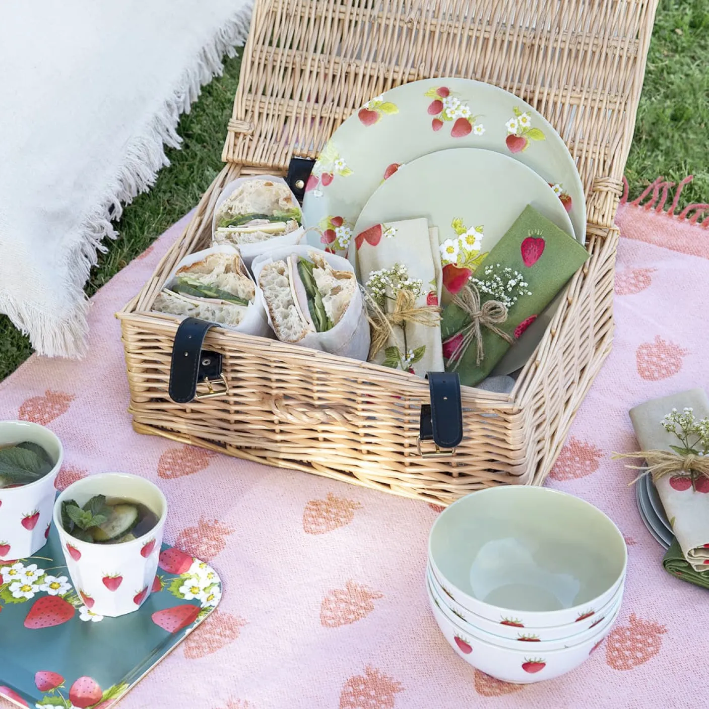 Strawberries Melamine Side Plate