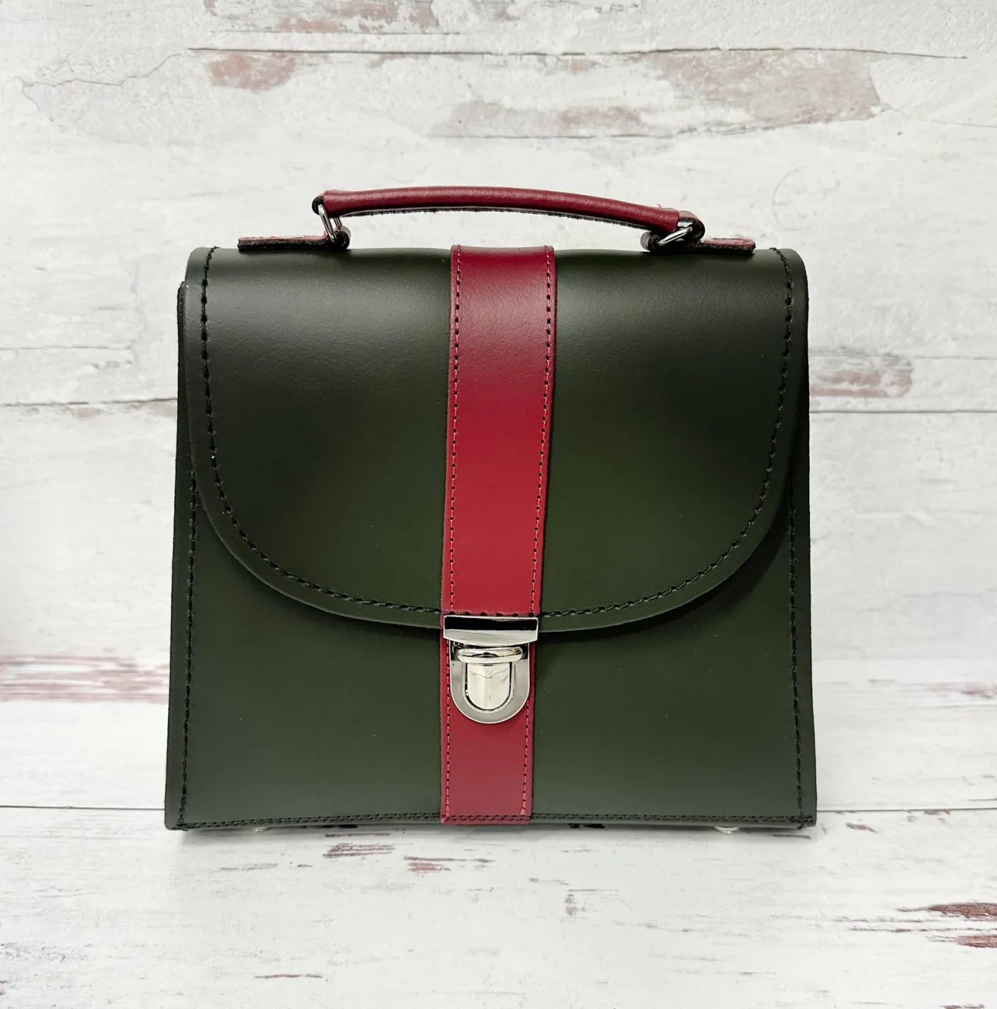 Zatchels Handmade Leather Kensington Handbag -Ivy Green with Oxblood Contrast