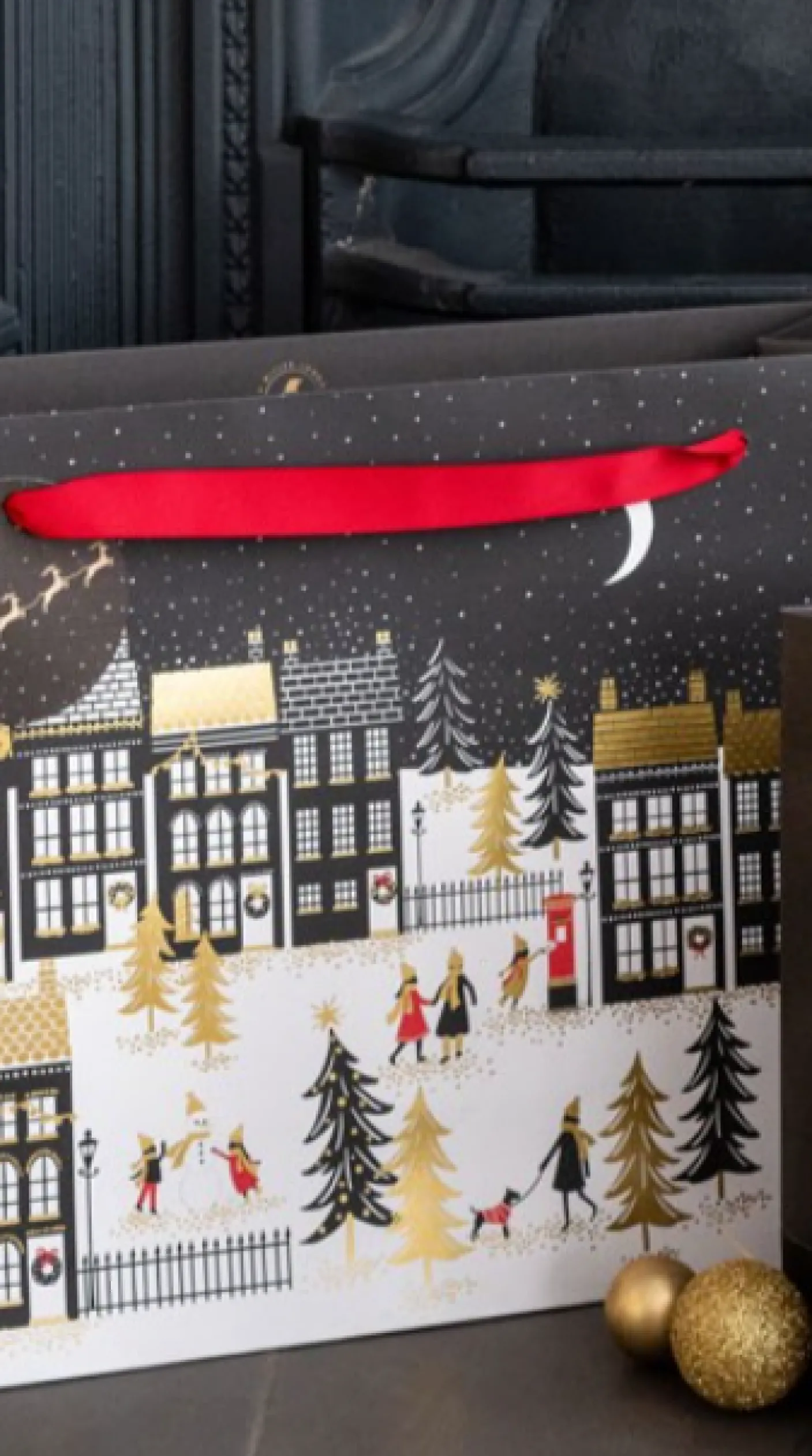 Sara Miller Winter Rooftops Shopper Gift Bag