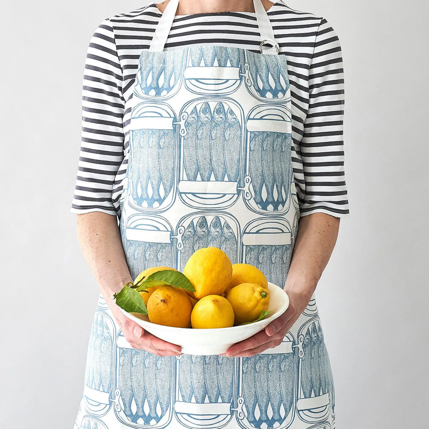 Sardine Apron