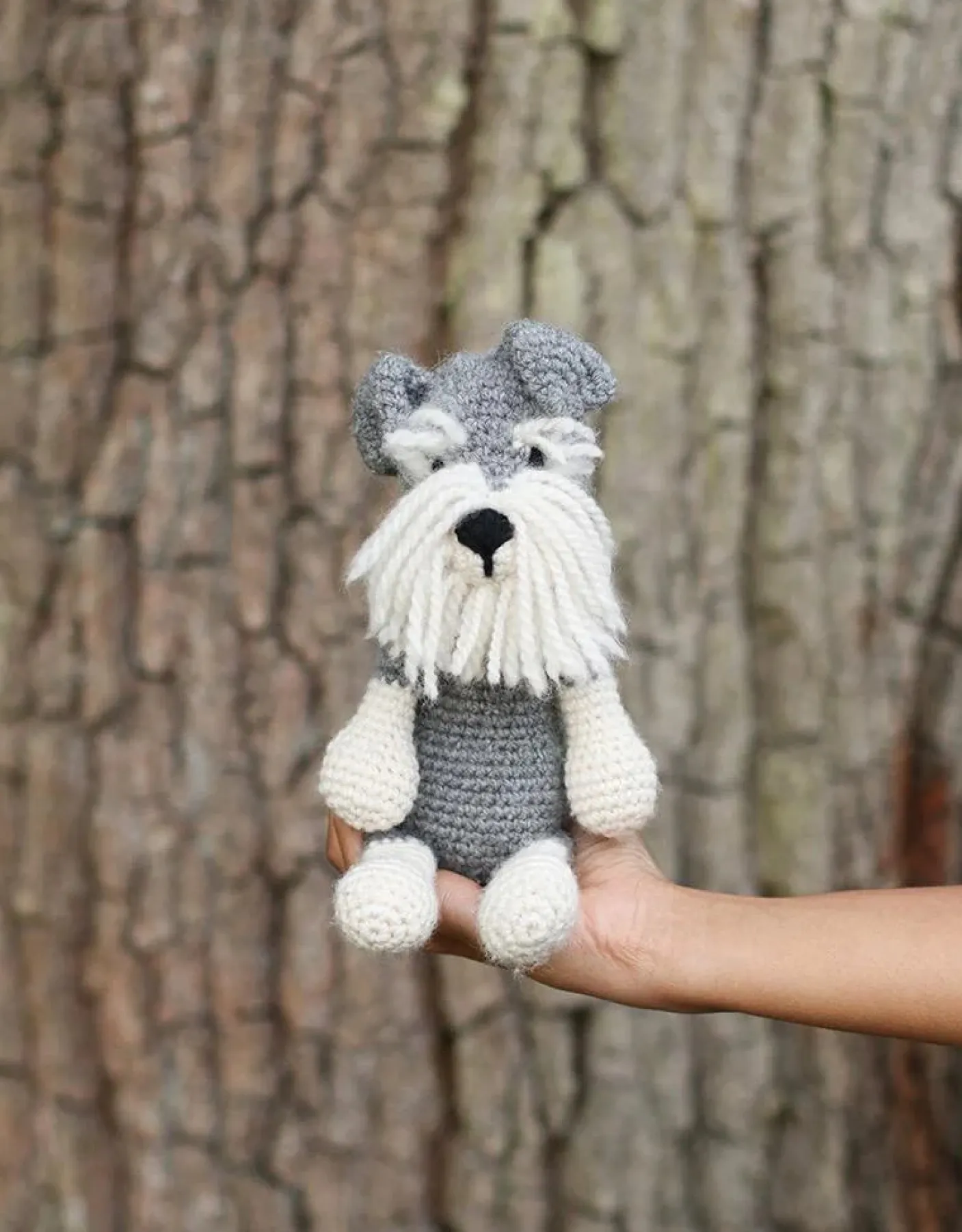 Romeo the Schnauzer Crochet Kit