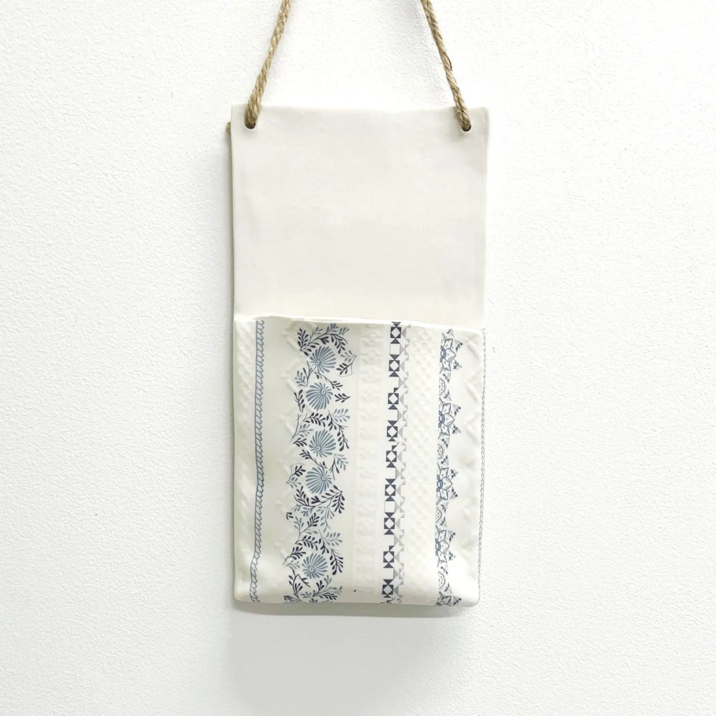 Large Hanging Planter Pocket - Fusion Design 1