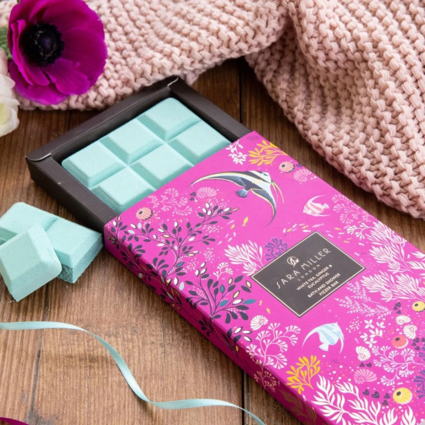 Sara Miller Underwater Spa Bath & Shower Fizzer