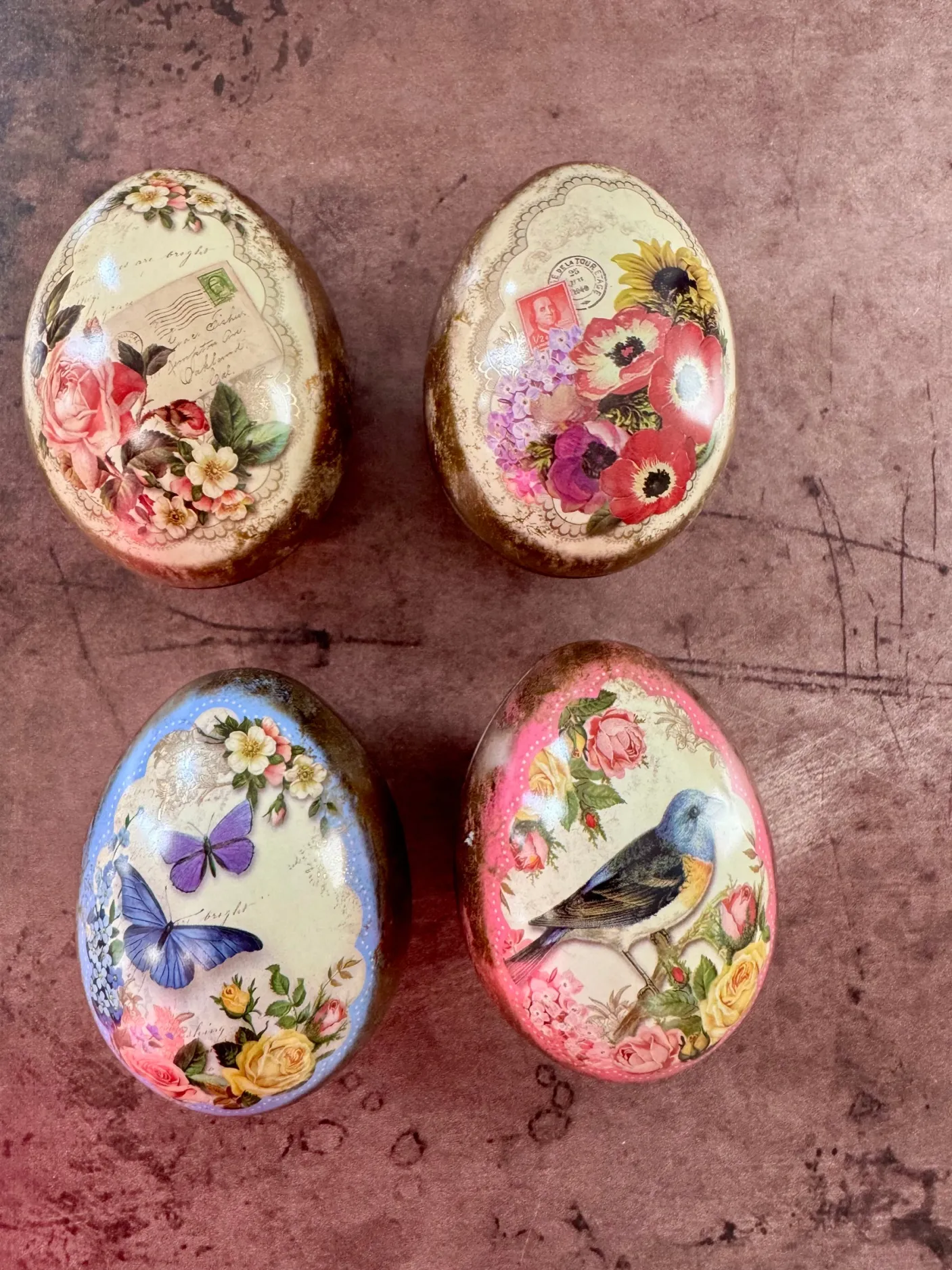Nostalgia Mini Tin Easter Eggs