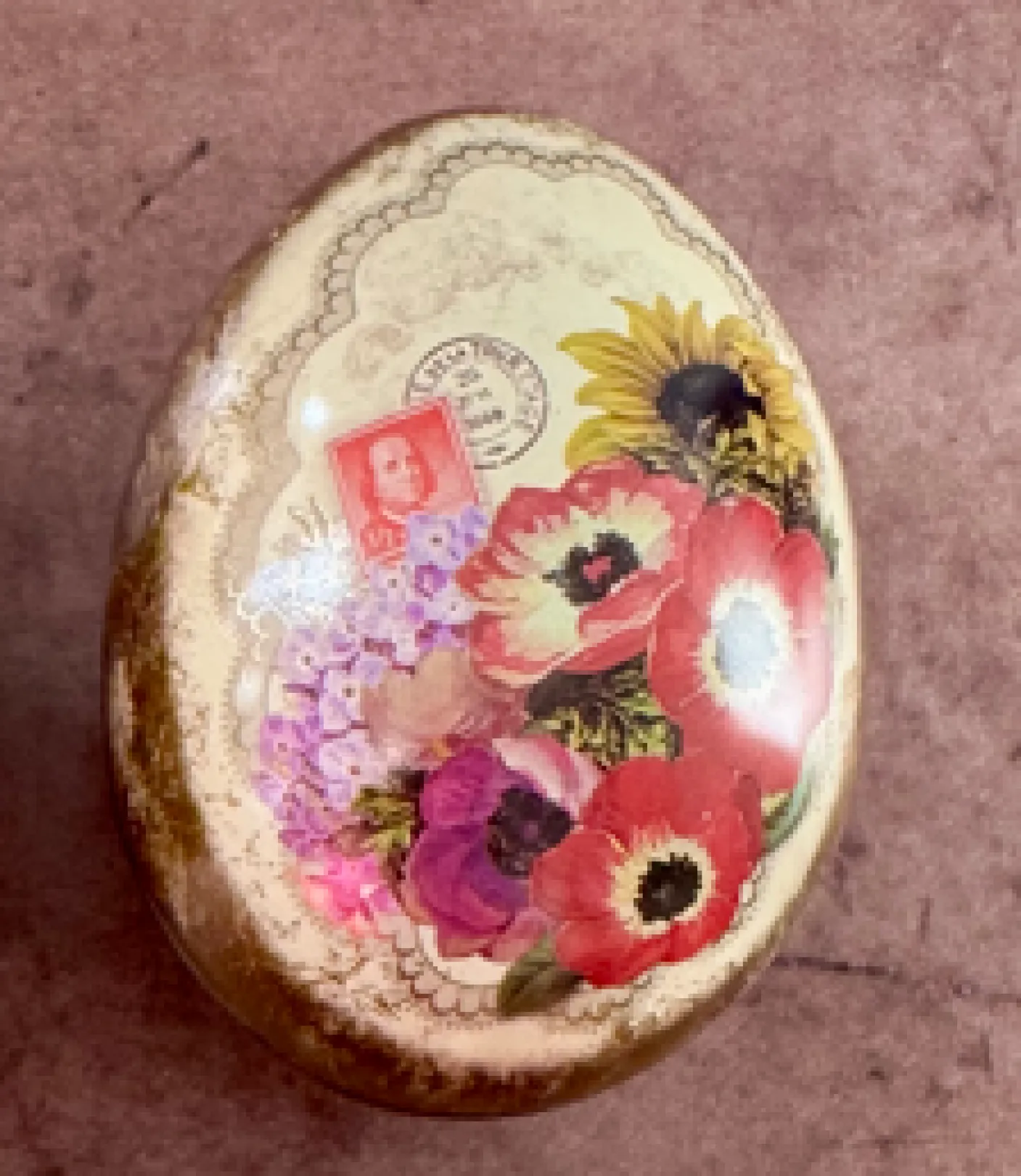 Nostalgia Mini Tin Easter Eggs