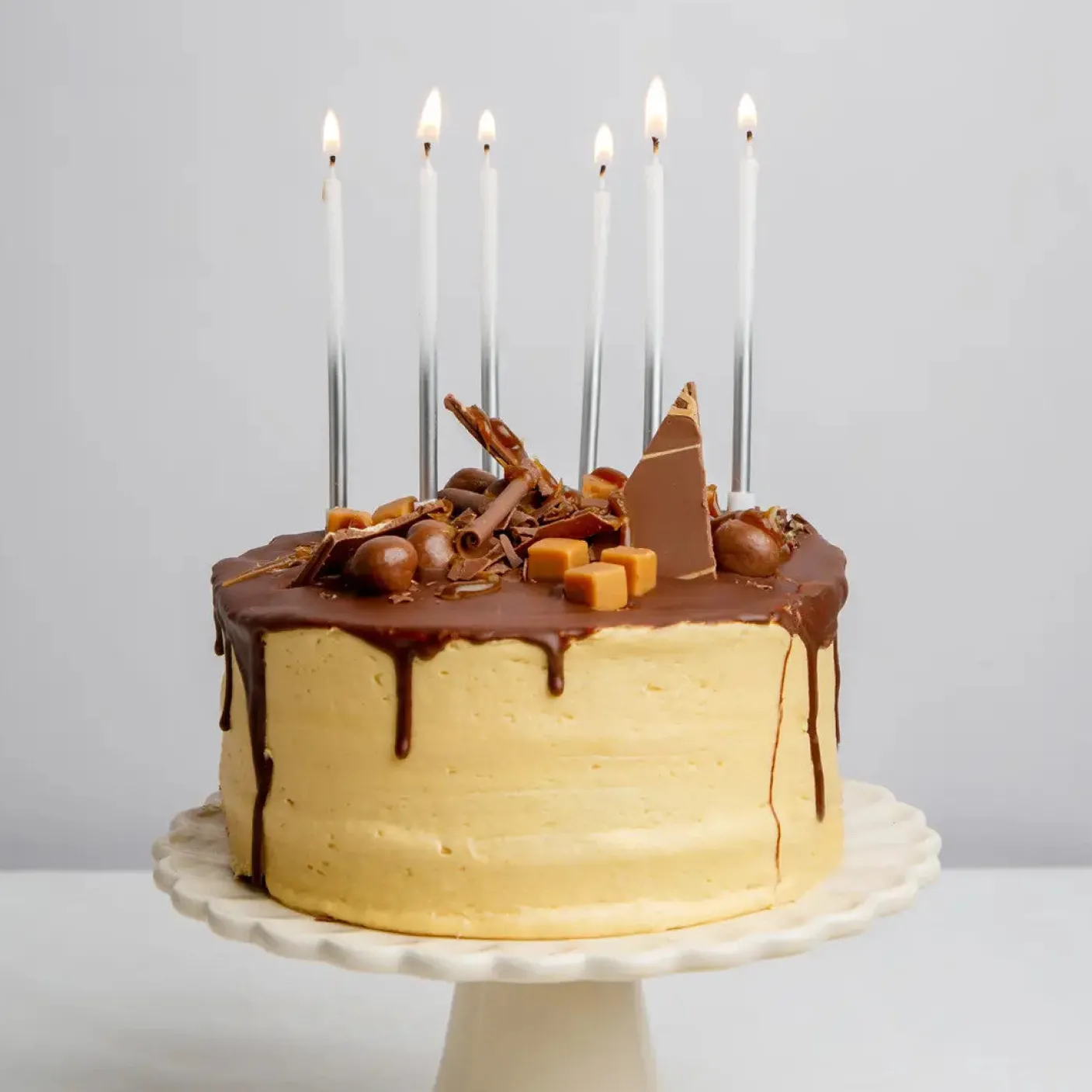 White and Silver Birthday Candles - 16 pack