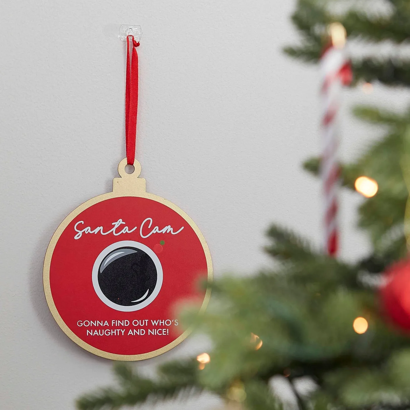 Wooden Santa Cam Hanging Christmas Decoration