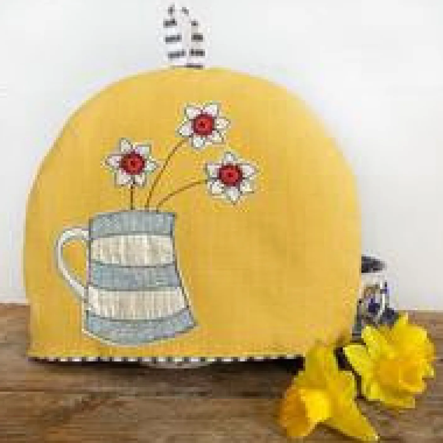 Cornish Narcissi Small Tea Cosy