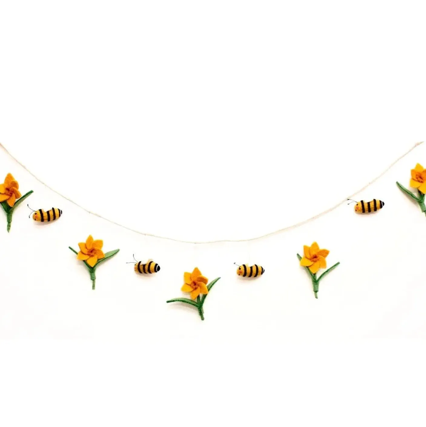 Bee and Daffodil Garland