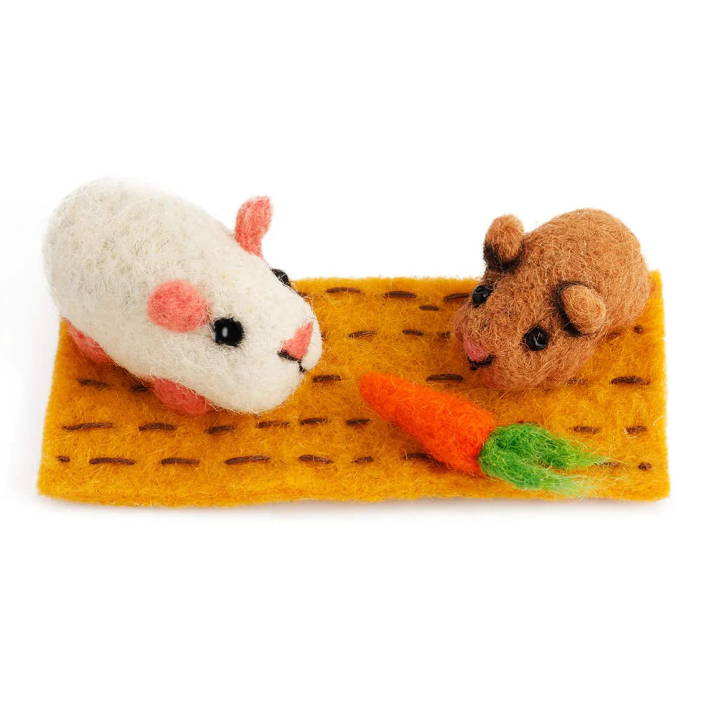 Snowy & Baby Squeak Guinea Pig Set