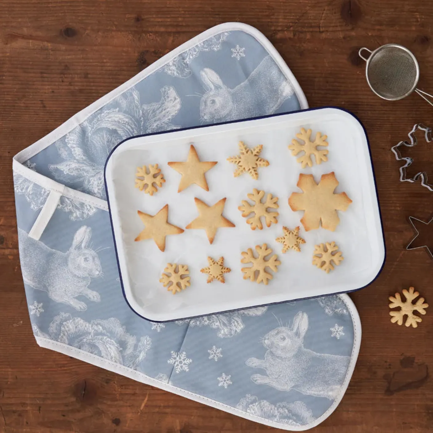 Winter Rabbit Double Oven Glove