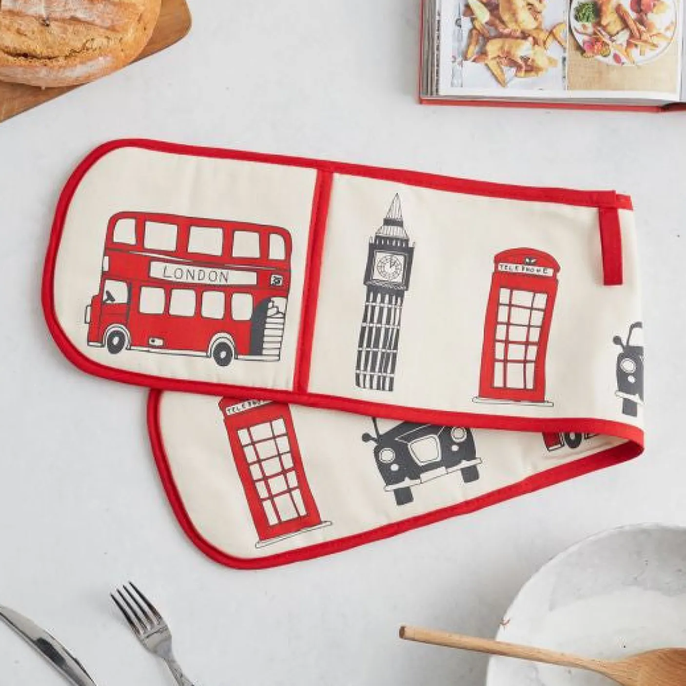 London Skyline Double Oven Glove