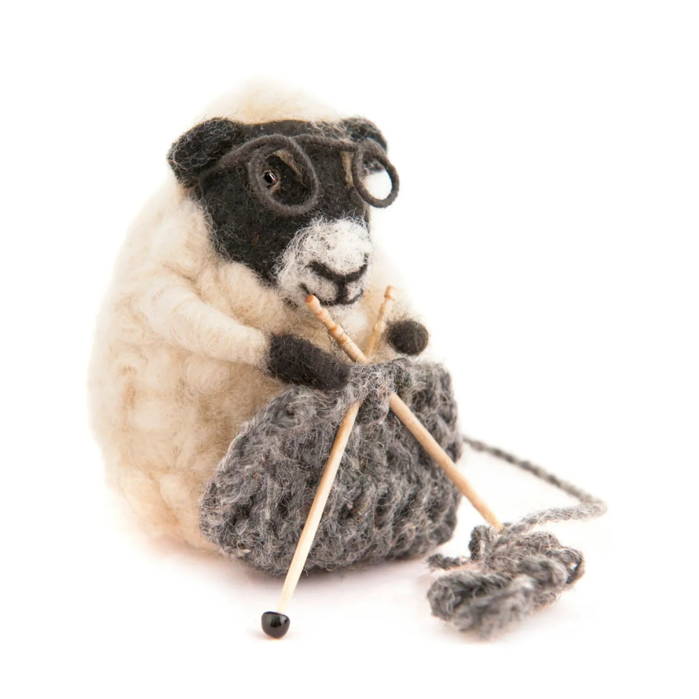 Knitting Nora Sheep from Woolacombe