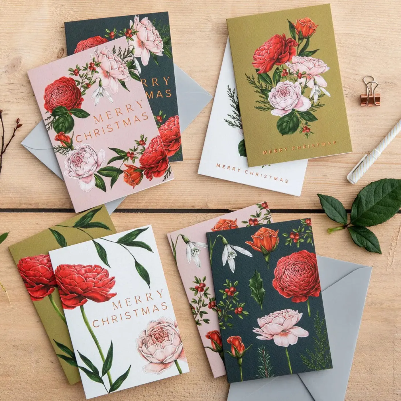 Berry Roses Range - Box of 8 Luxury Botanical Christmas Cards