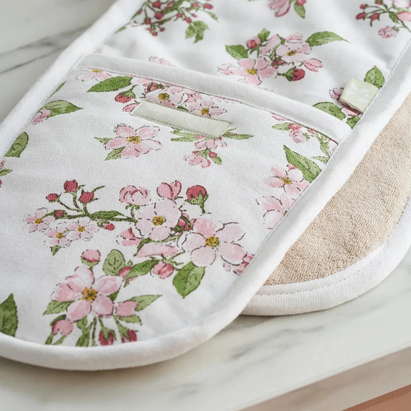 Blossom Double Oven Glove