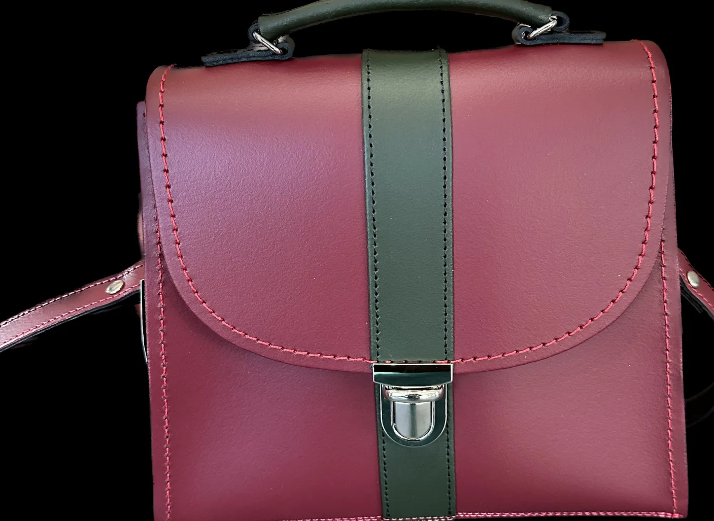 Zatchels Handmade Leather Kensington Handbag -Oxblood with Ivy Green Contrast