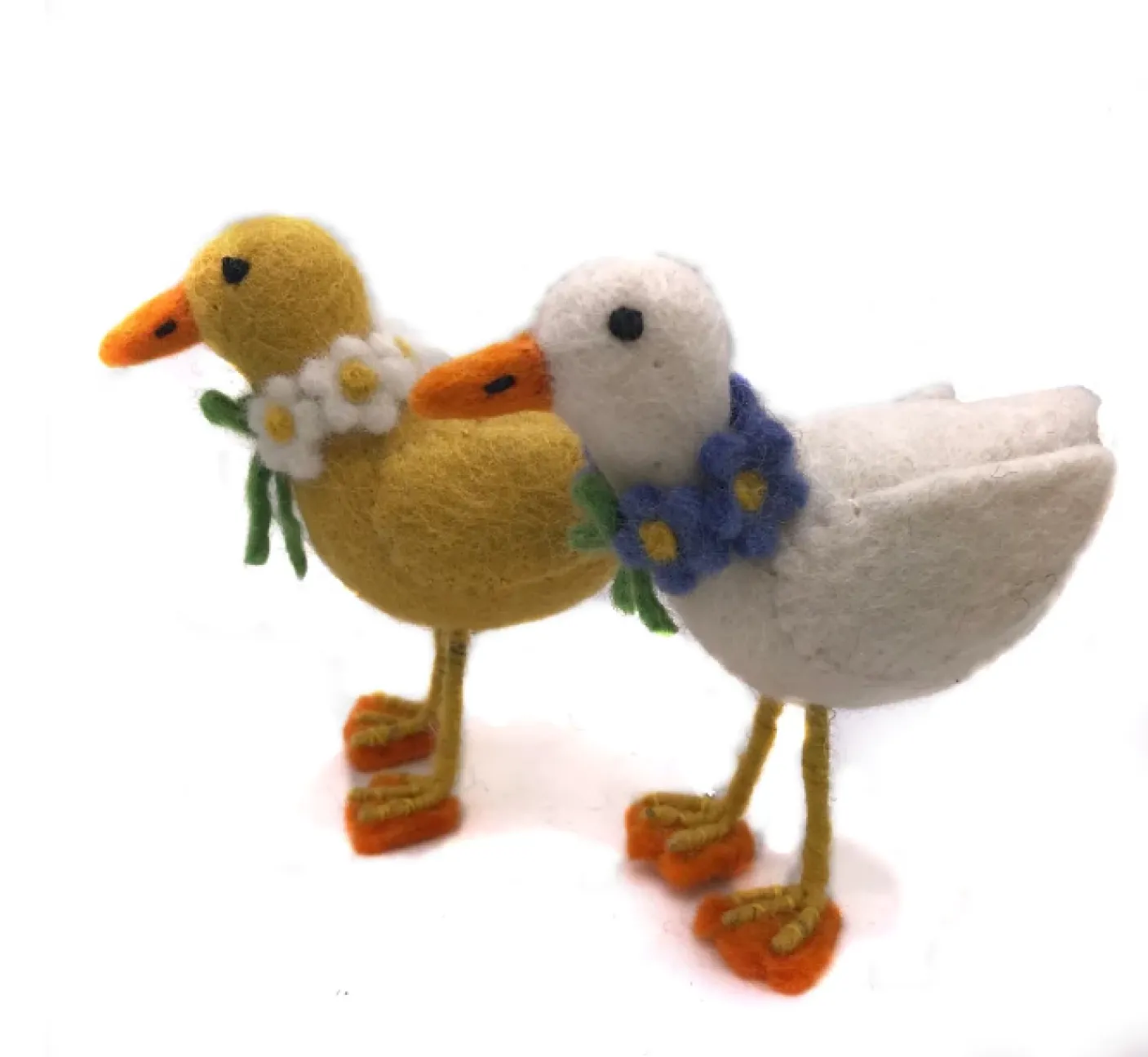 Duckling with Daisy Chain Felt Decorations