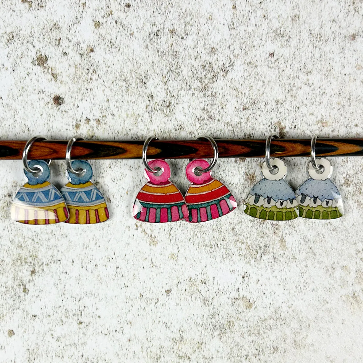 Hats Set of 6 Crochet Markers in a Pocket Tin