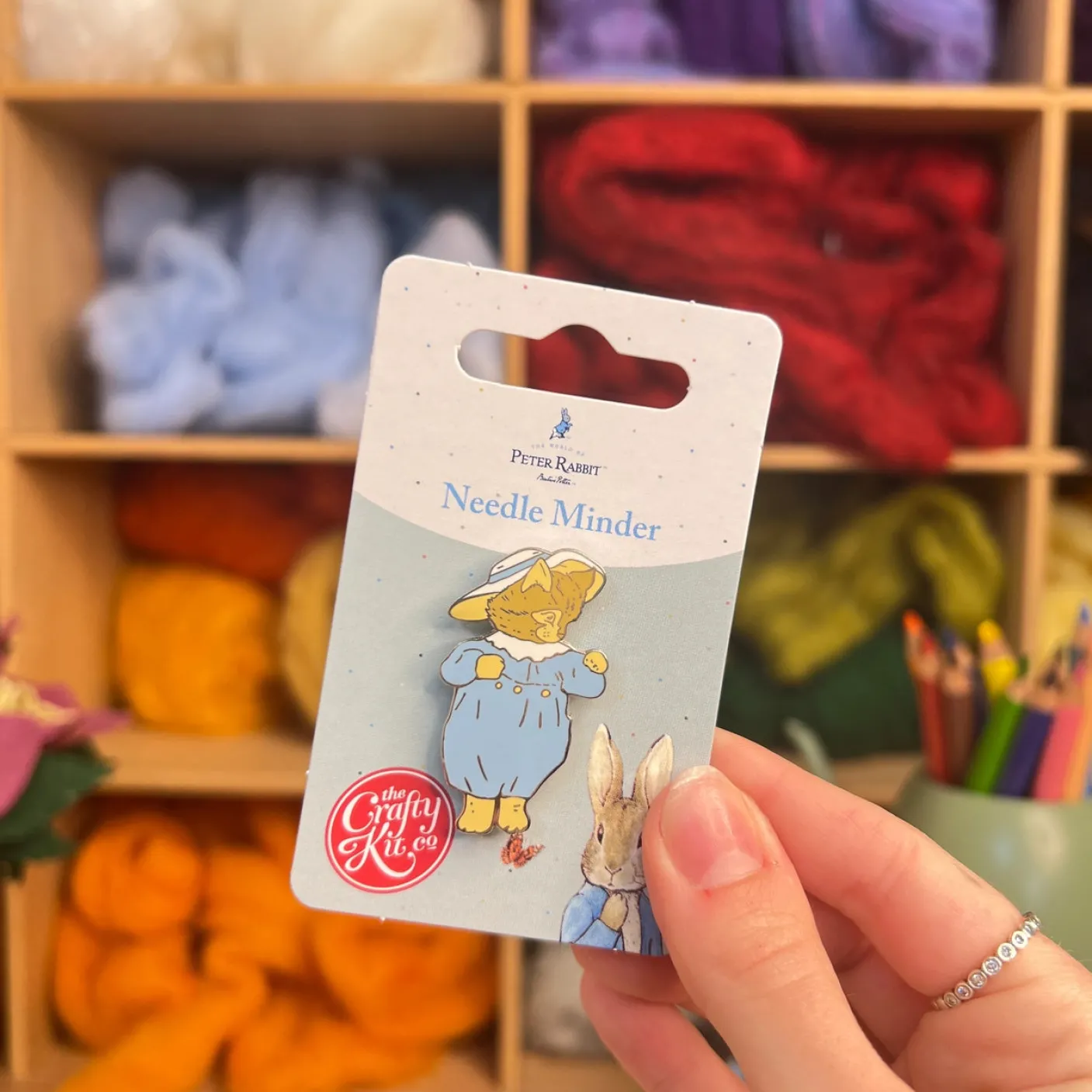 Tom Kitten Needle Minder