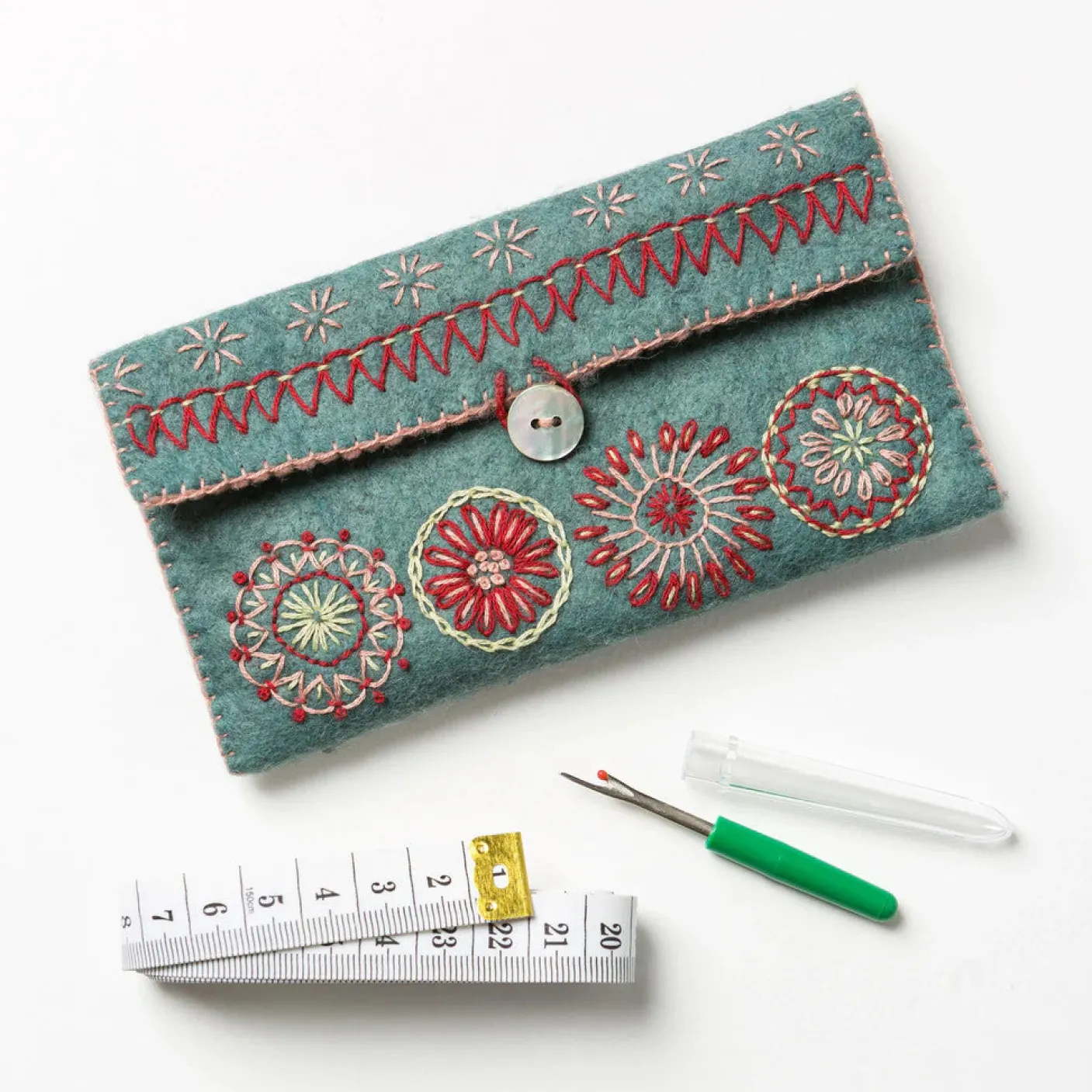 Sewing Pouch Felt Craft Mini Kit