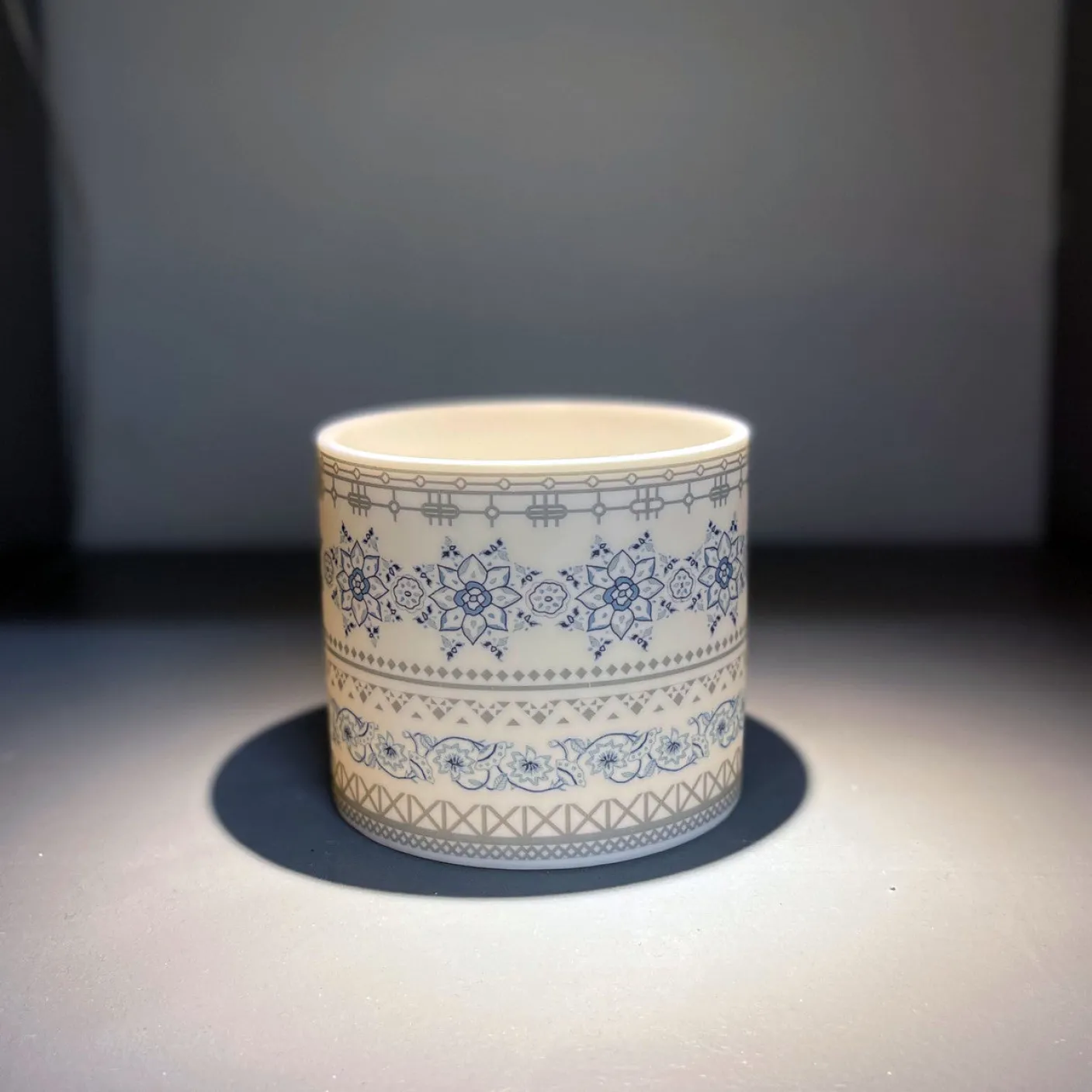 Safflower Ceramic Planter Pot/Tea Light Holder