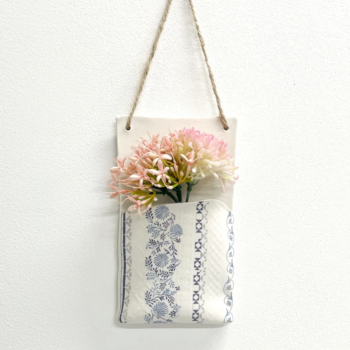 Hanging Planter Pocket - Fusion Design 1