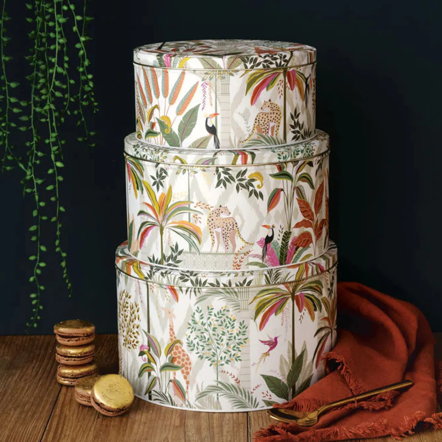 Palm Garden Set of 3 Round Cake Tins