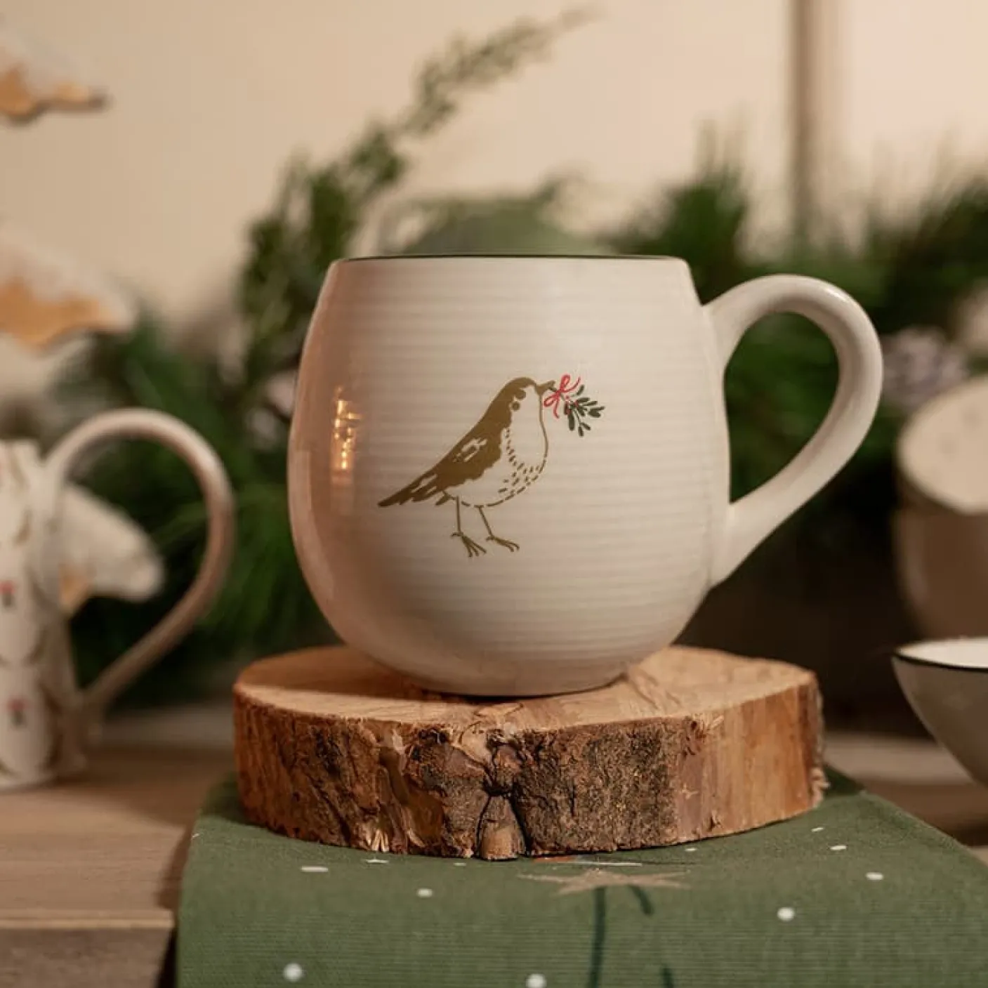 Robins Stoneware Mug