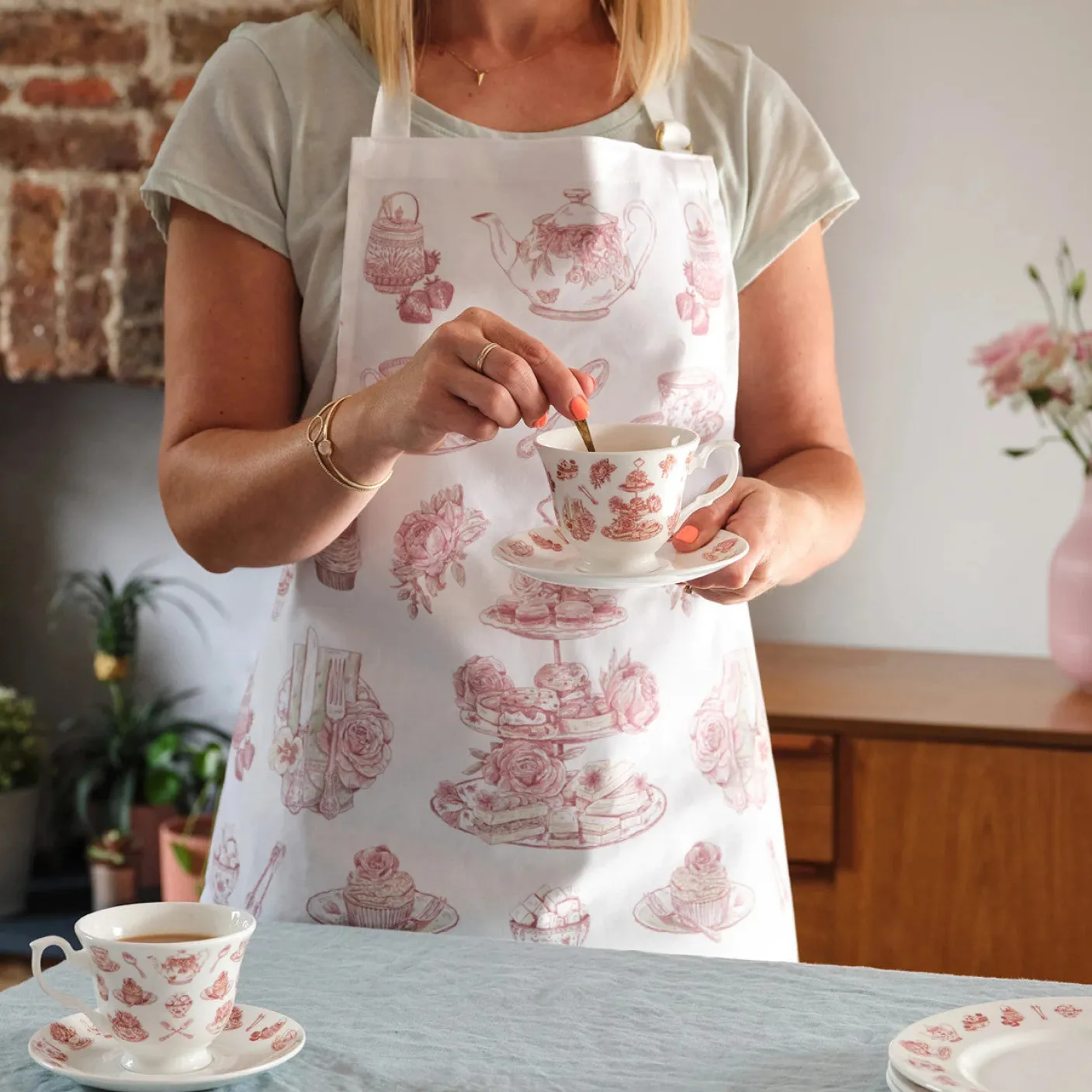 Afternoon Tea Apron