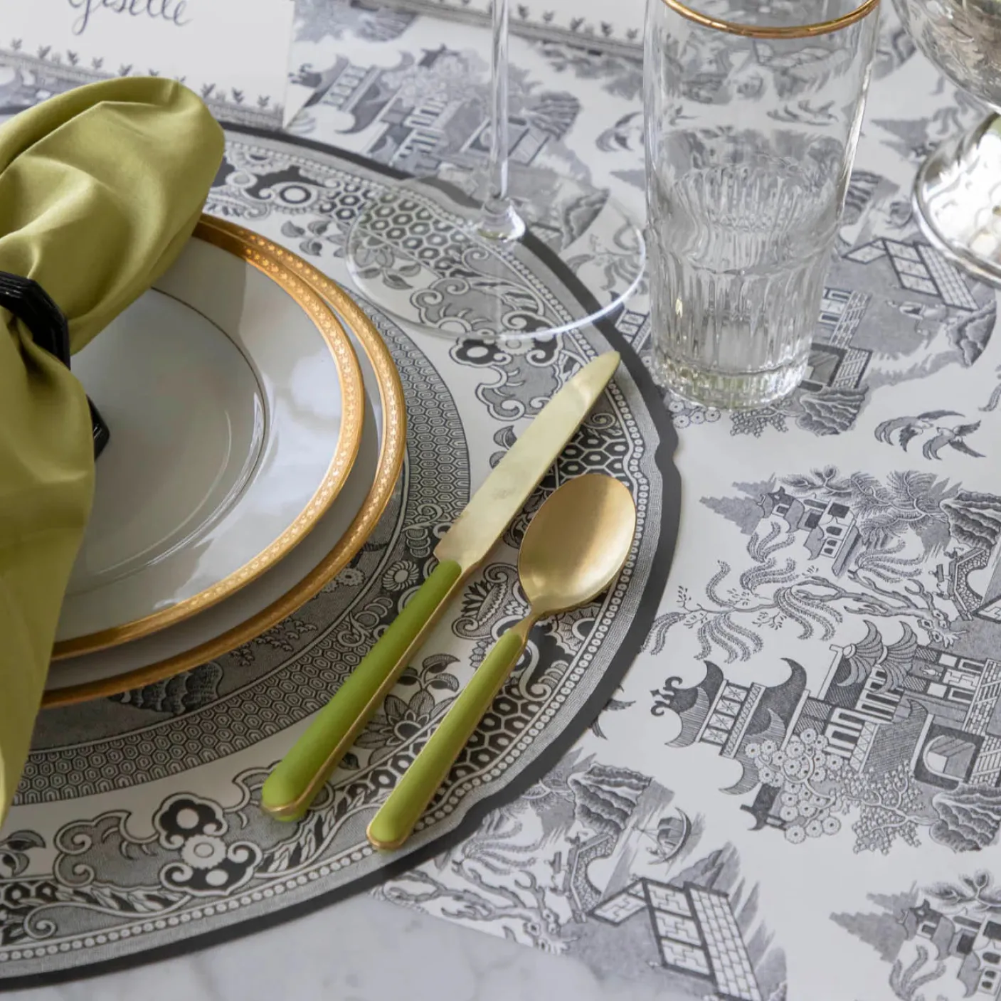 Black Willow 12 Die-Cut Paper Placemats