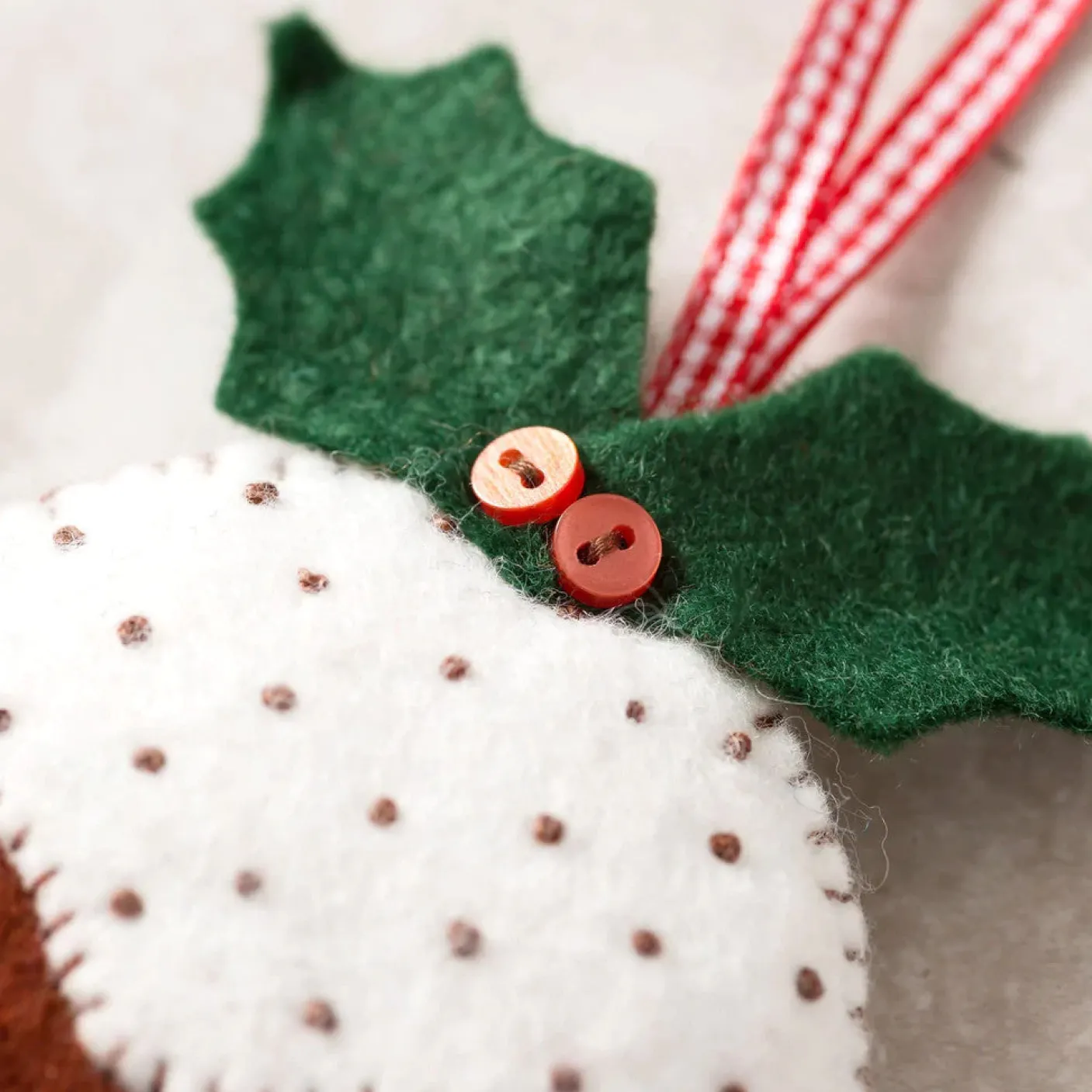 Plum Pudding Wool Mix Felt Craft Kit