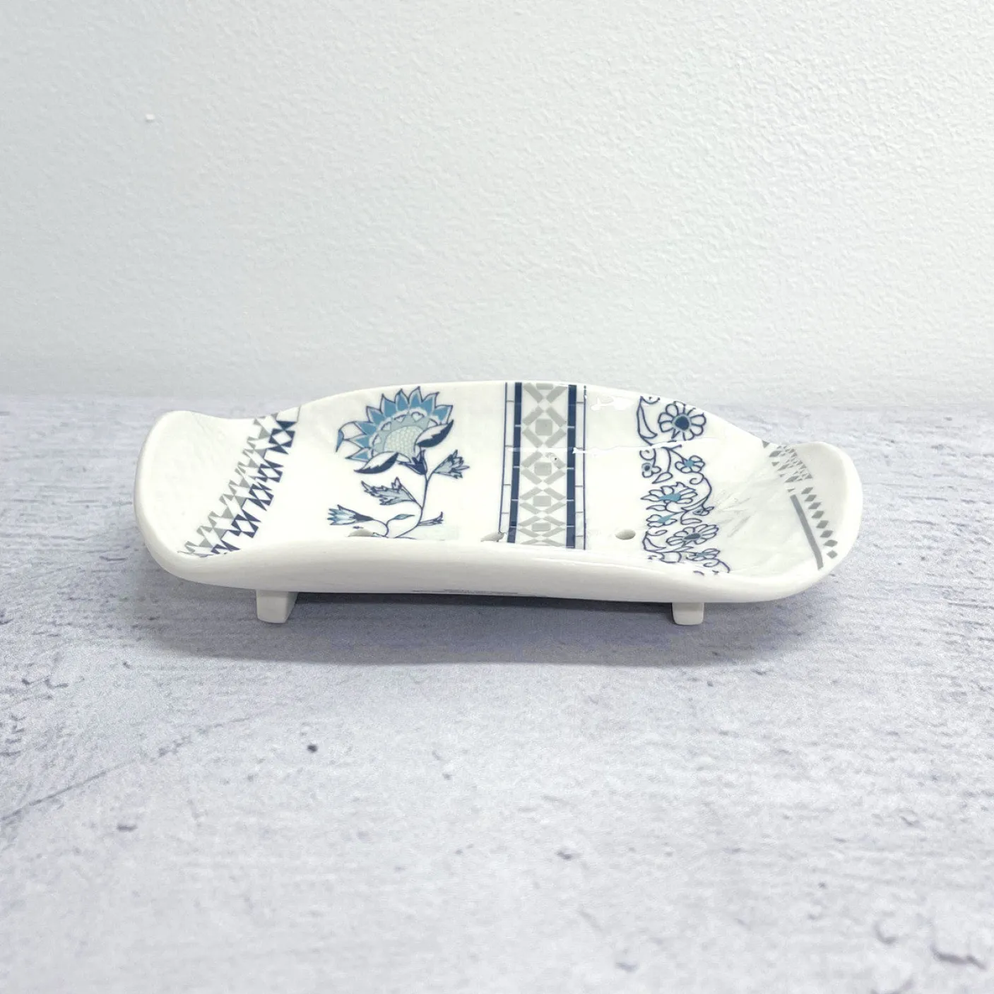 Jasmine Ceramic Soap Dish