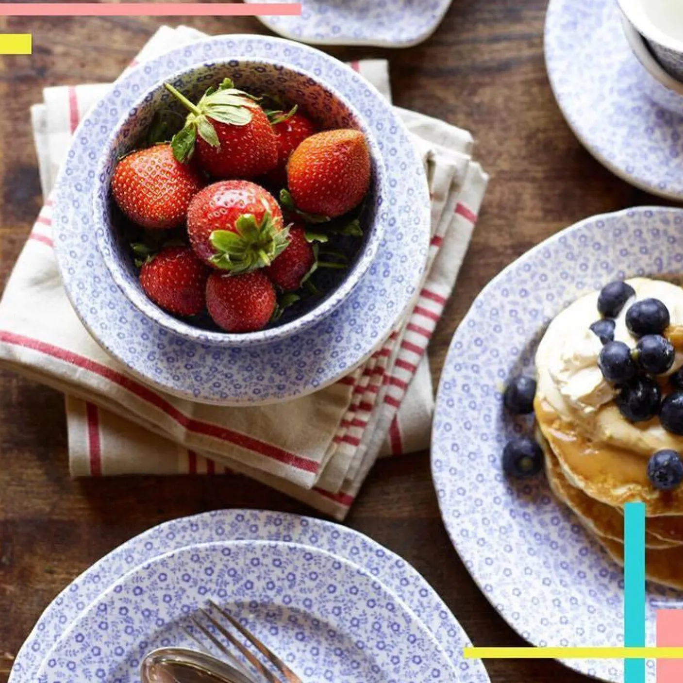 Blue Felicity Small Footed Bowl - 6.25in/16cm