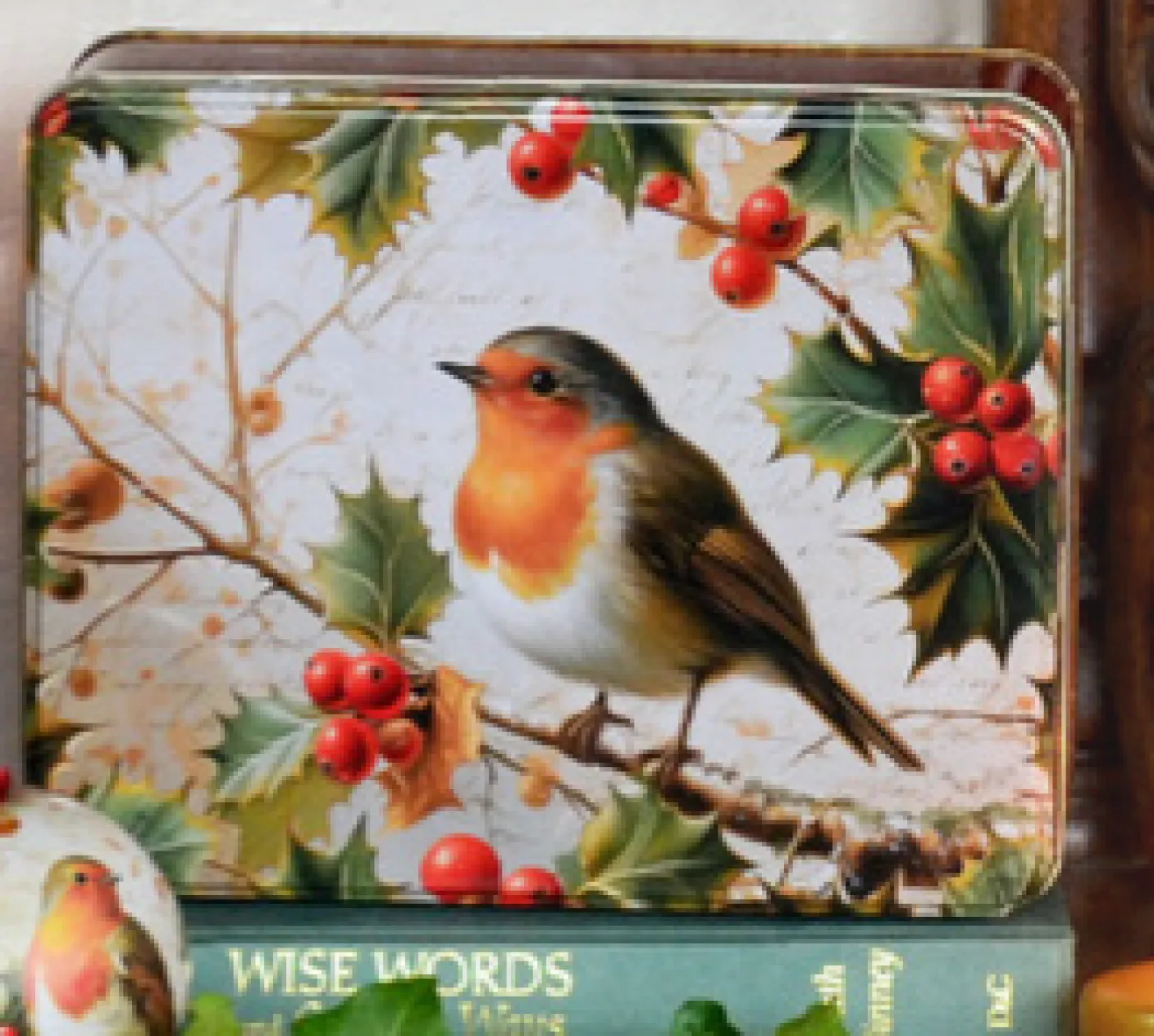 Robin Nostalgia Christmas Deep Rectangular Tin