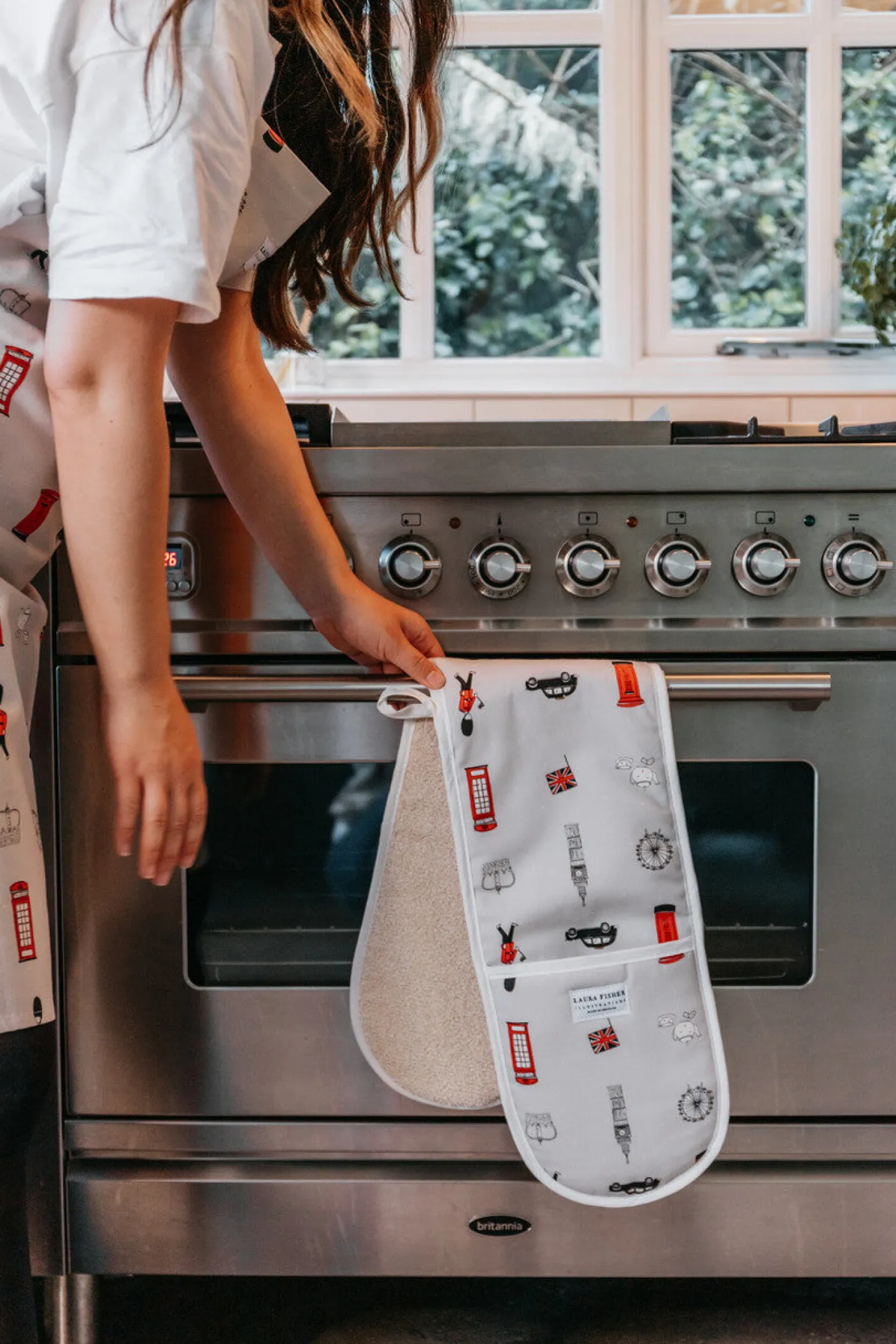 Bright & British Double Oven Glove