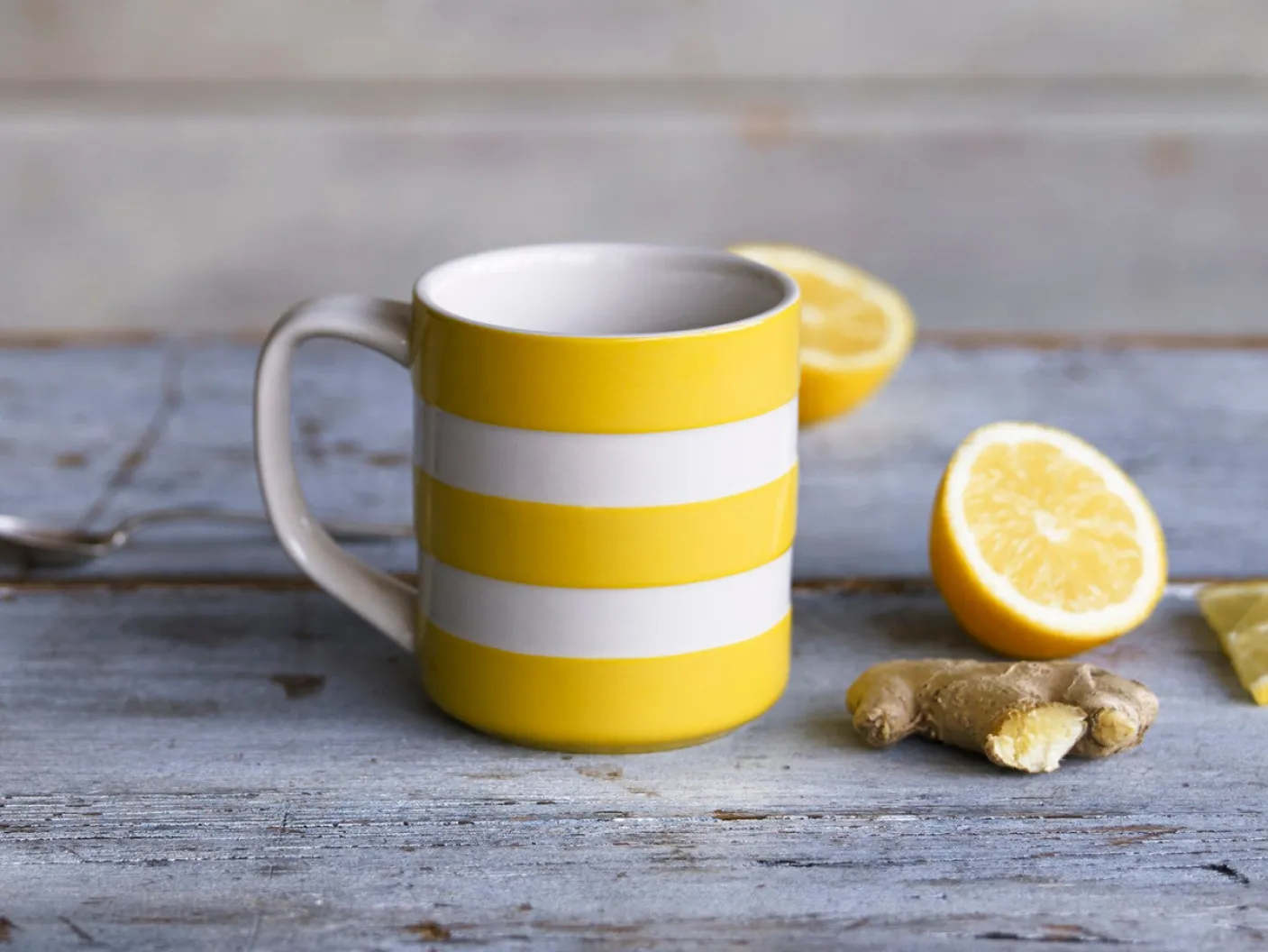 Cornishware 10 oz Mug