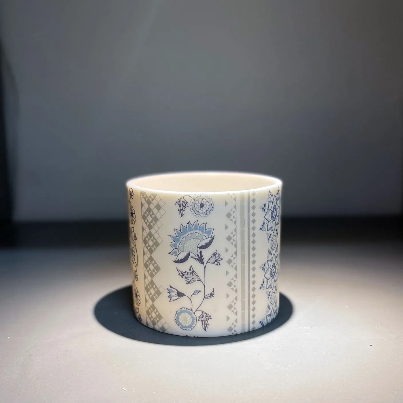Jasmine Ceramic Tea Light Holder