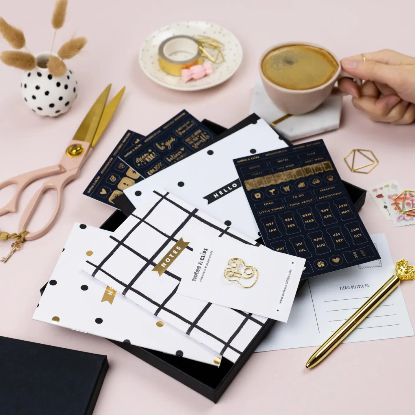 Notes & Clips Black & Gold Stationery Box