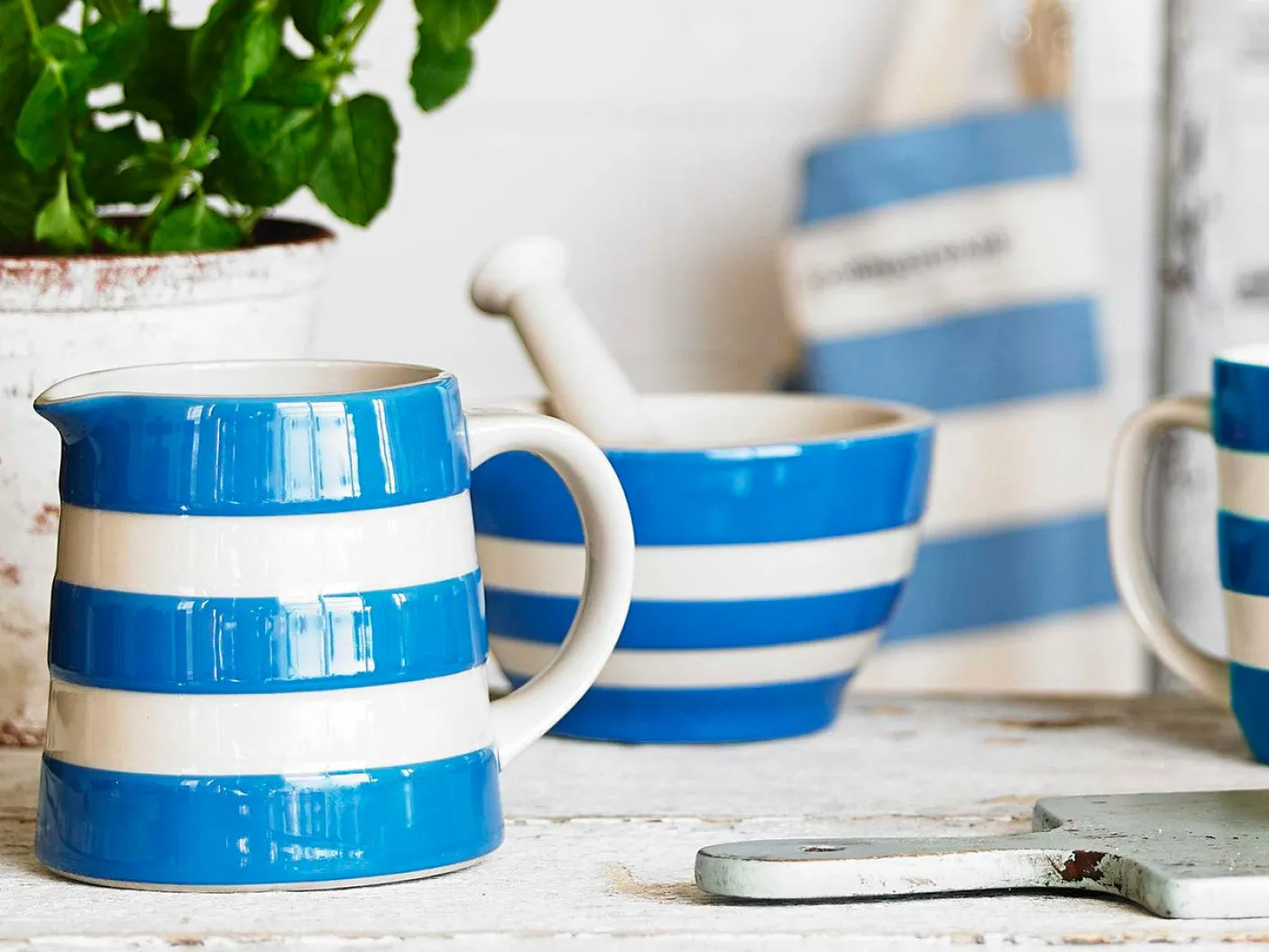 Cornishware Small Dreadnought Jug 10 oz