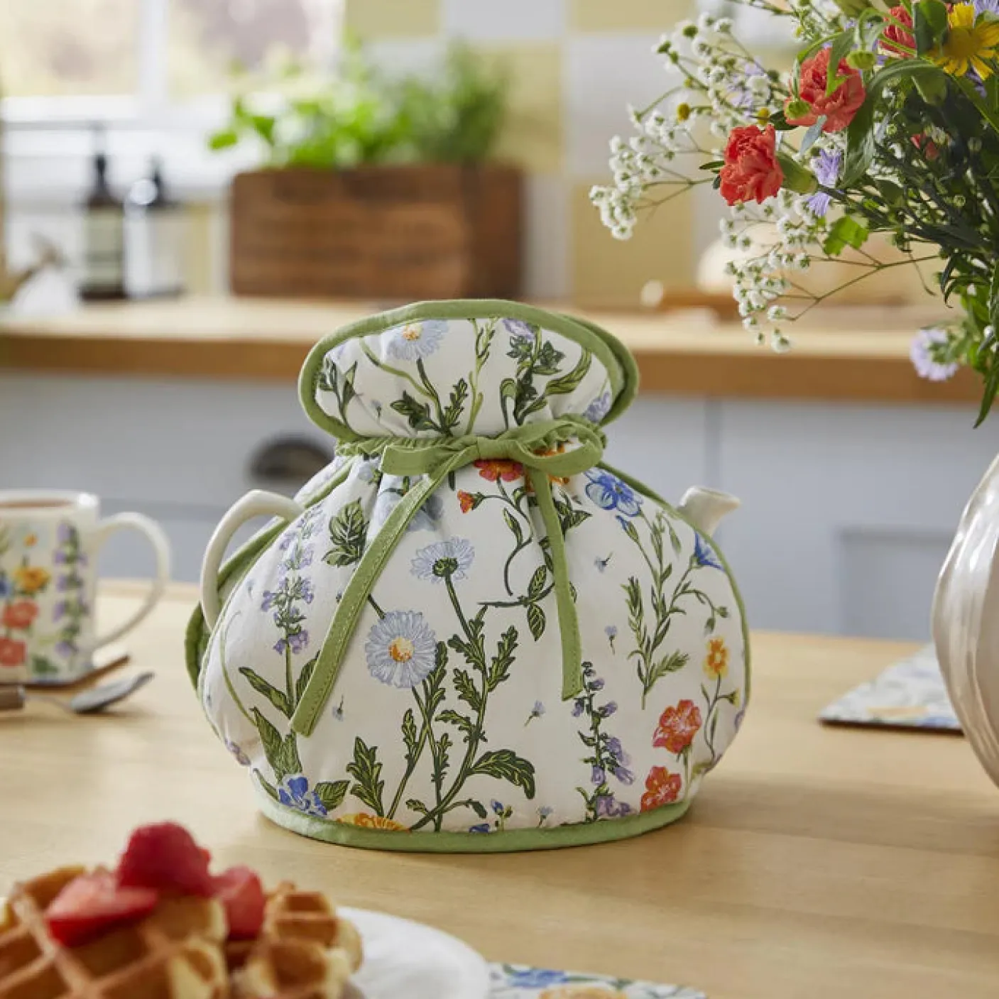 Cottage Garden Muff Tea Cosy