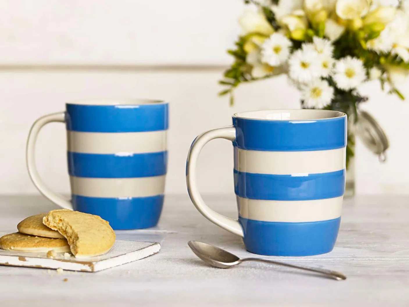 Cornishware 12 oz Mug
