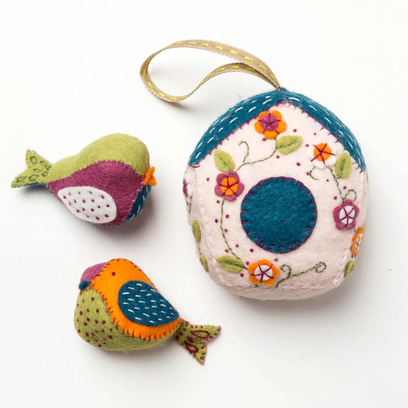 Birdhouse & Birds Wool Mix Felt Craft Kit