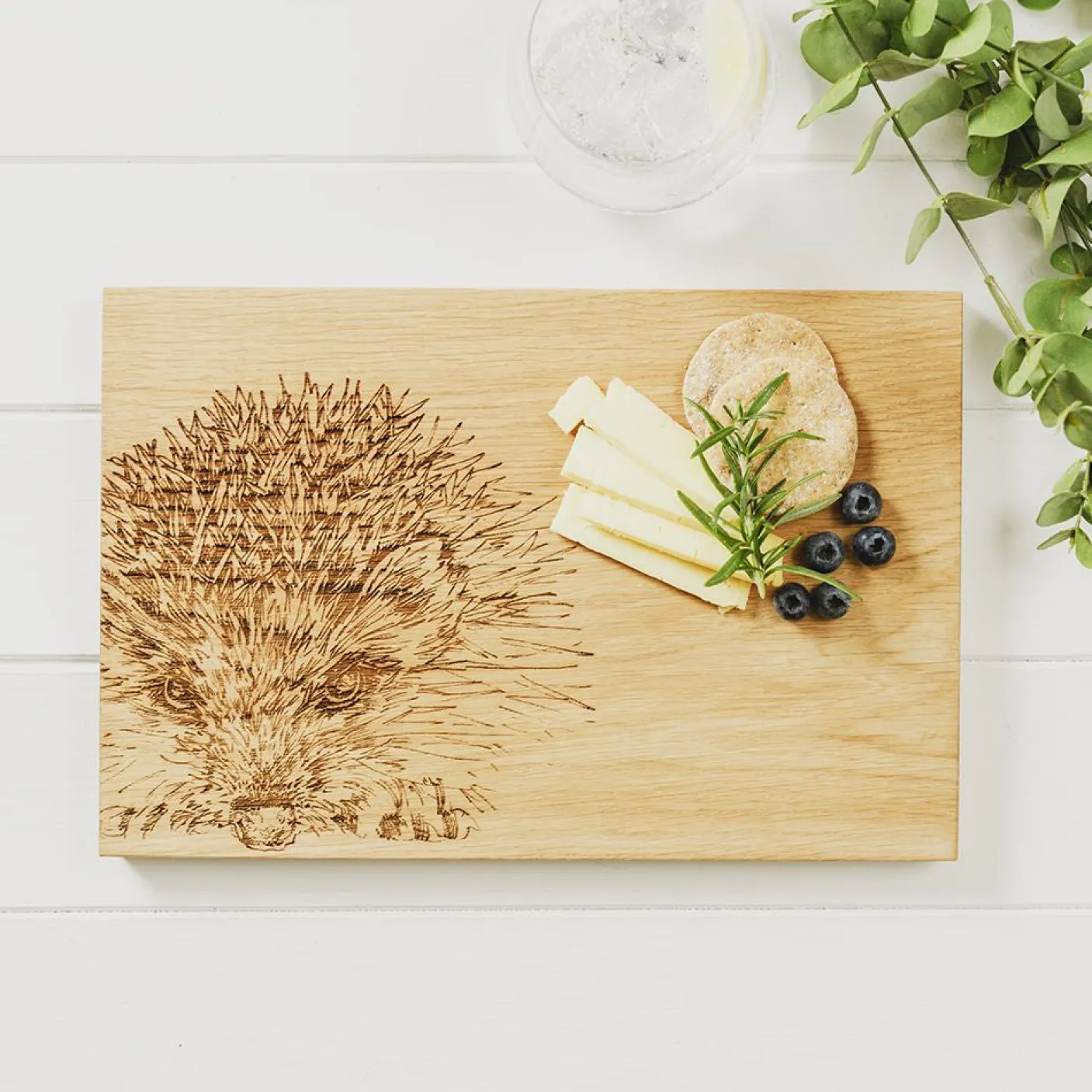 Hedgehog Oak Serving Board 12in